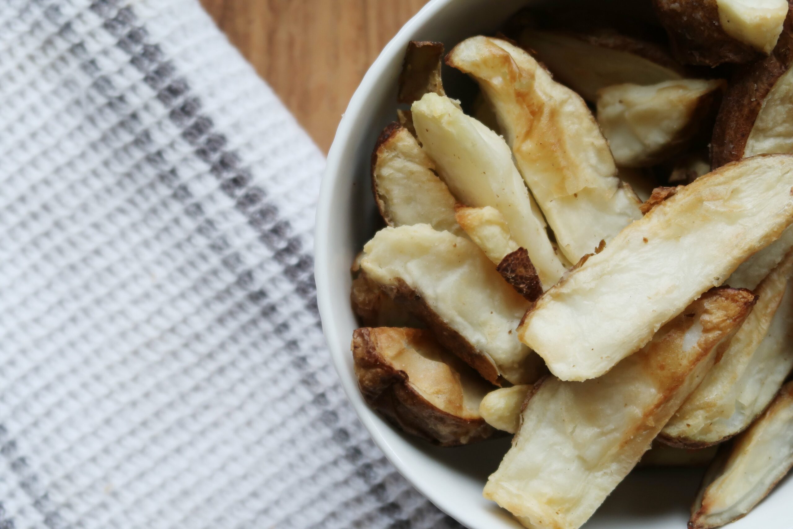 Crispy Air Fryer Potato Wedges
